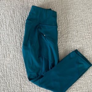 Athleta capri leggings